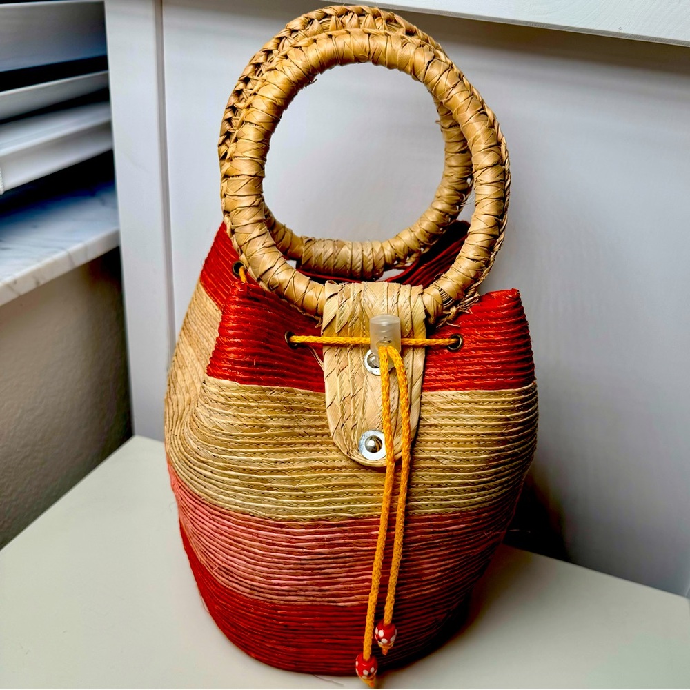 NEW 100 % Authentic Mexican hand made jude purse/bag